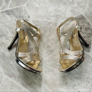 MODA open toe shiny golden strappy stiletto heels size 7